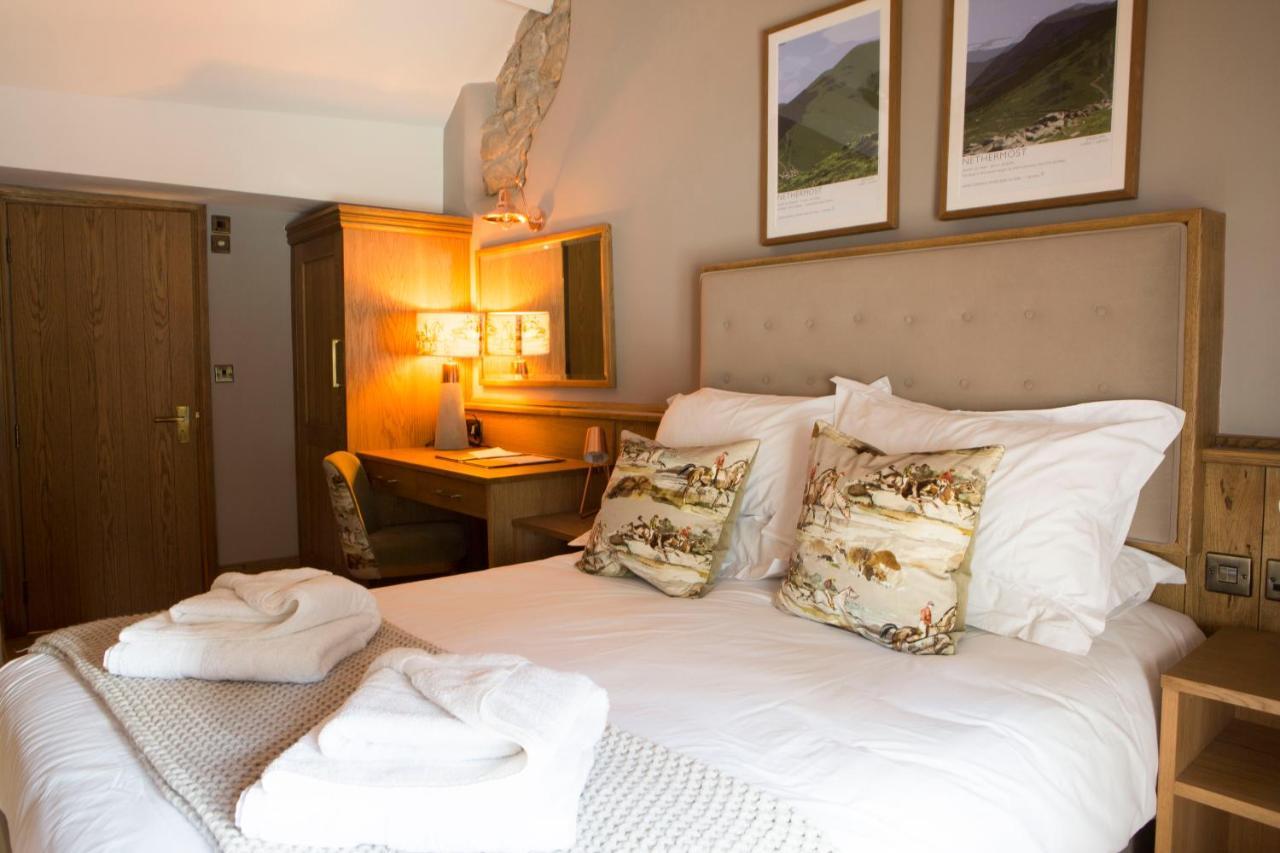 The Queen'S Head Hotel トラウトベック エクステリア 写真